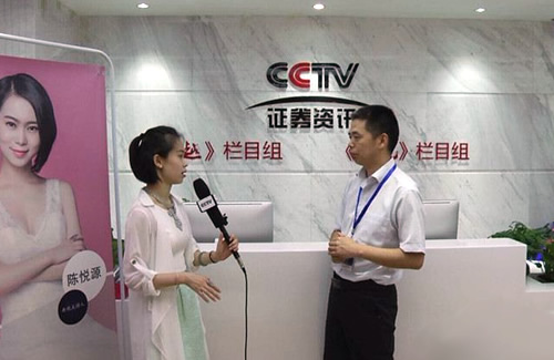 装一网创始人任总做客CCTV《超越》,接受专访。